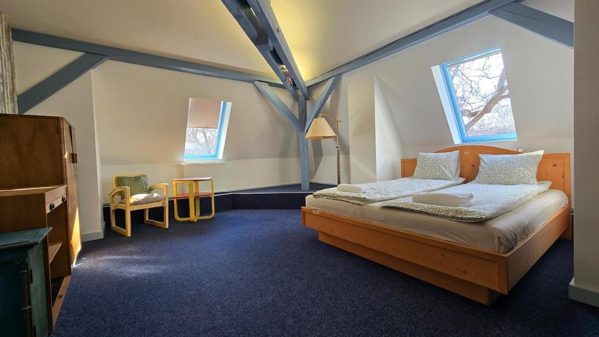 Apartment Park Gallery