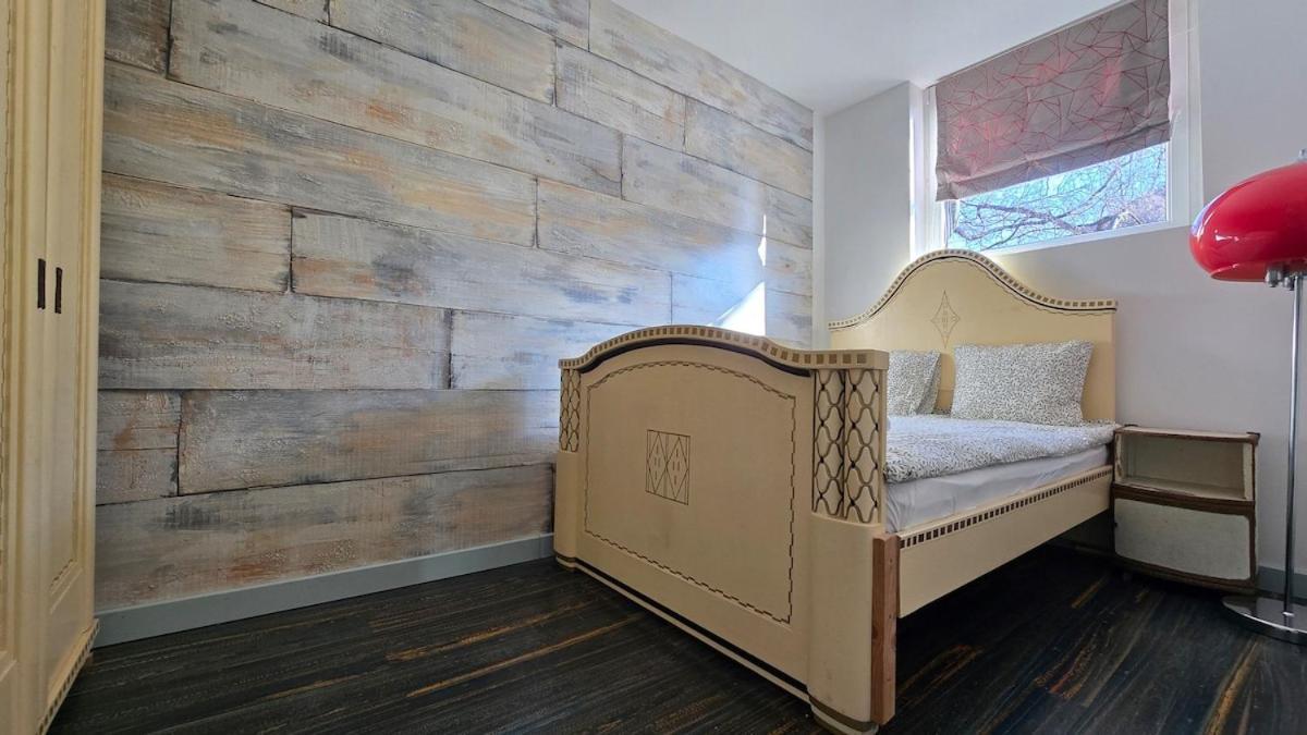 Park Gallery Apartment *