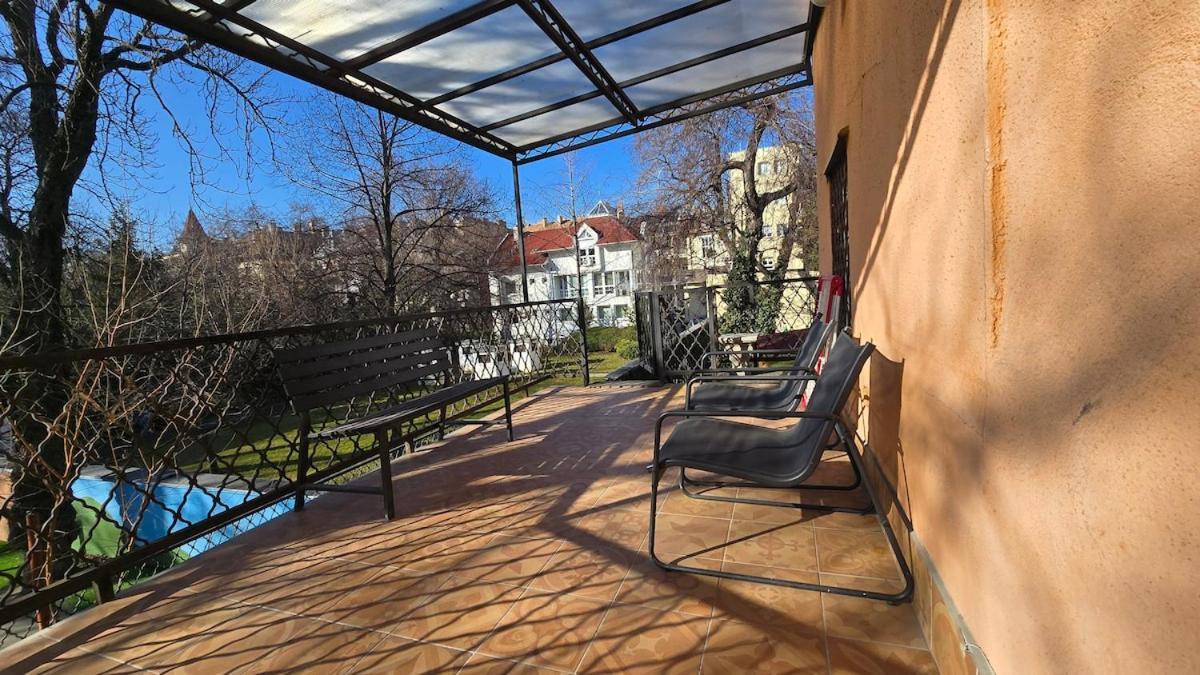 Apartman Park Gallery *